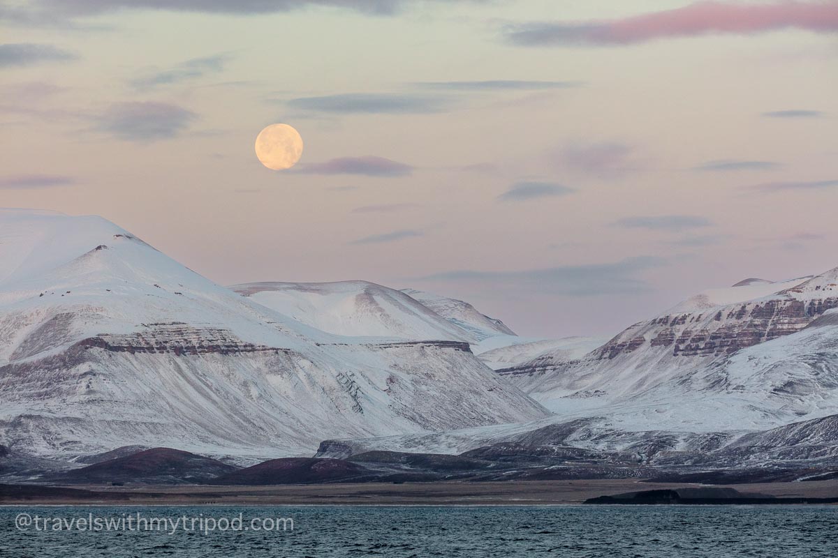 Full moon over Pyramiden, Svalbard